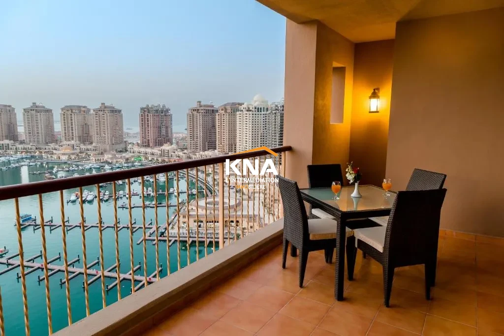 Très Belle Villa de plain-pied située en front de golf au sein d’un complexe sécurisé Achat Achat Villa à Centre-ville Al Khor